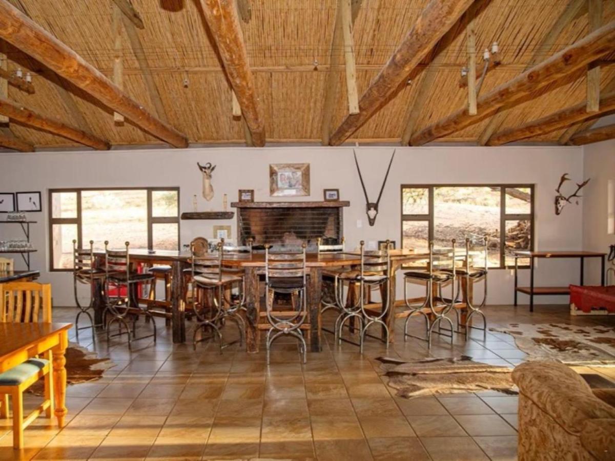 Zoutpanputs Game Lodge Askham Экстерьер фото