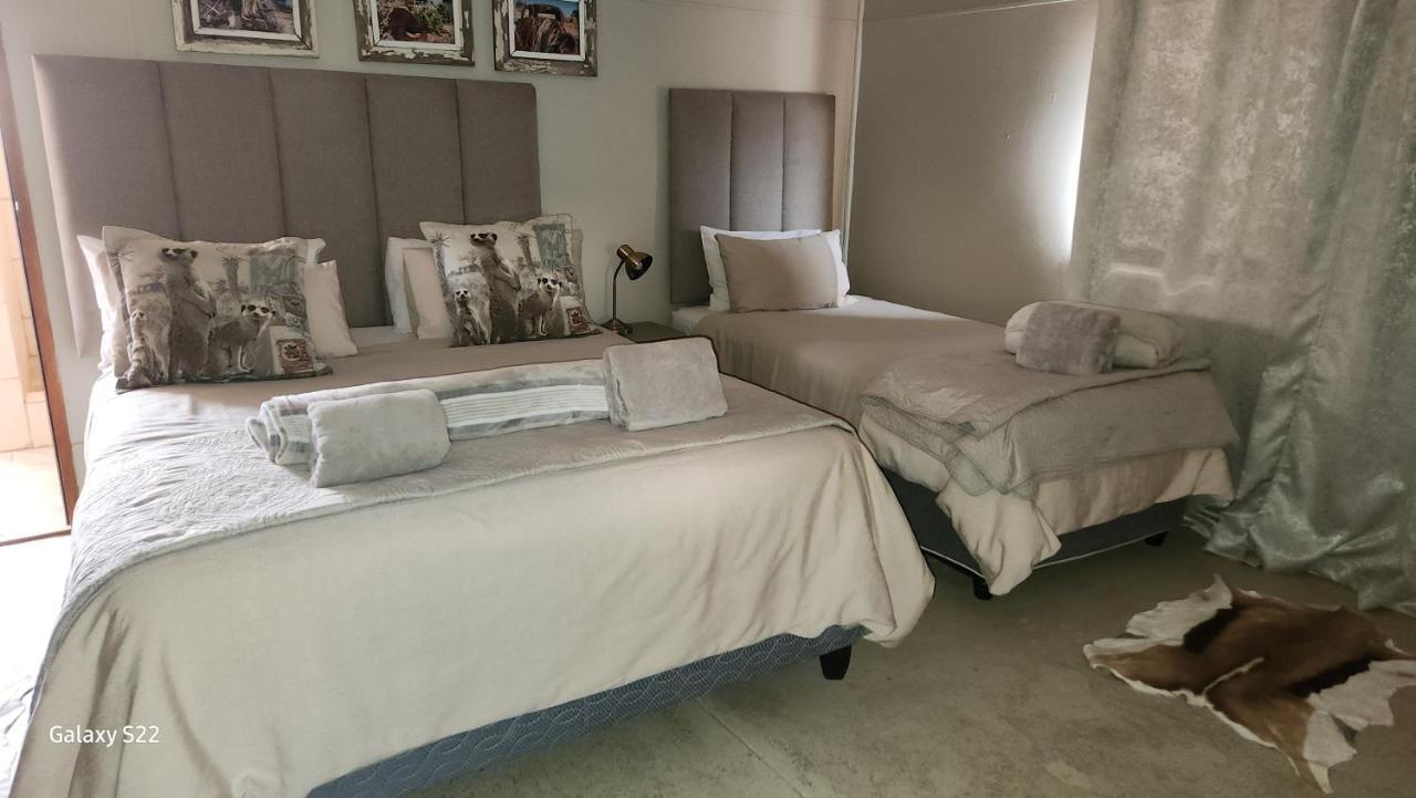 Zoutpanputs Game Lodge Askham Номер фото