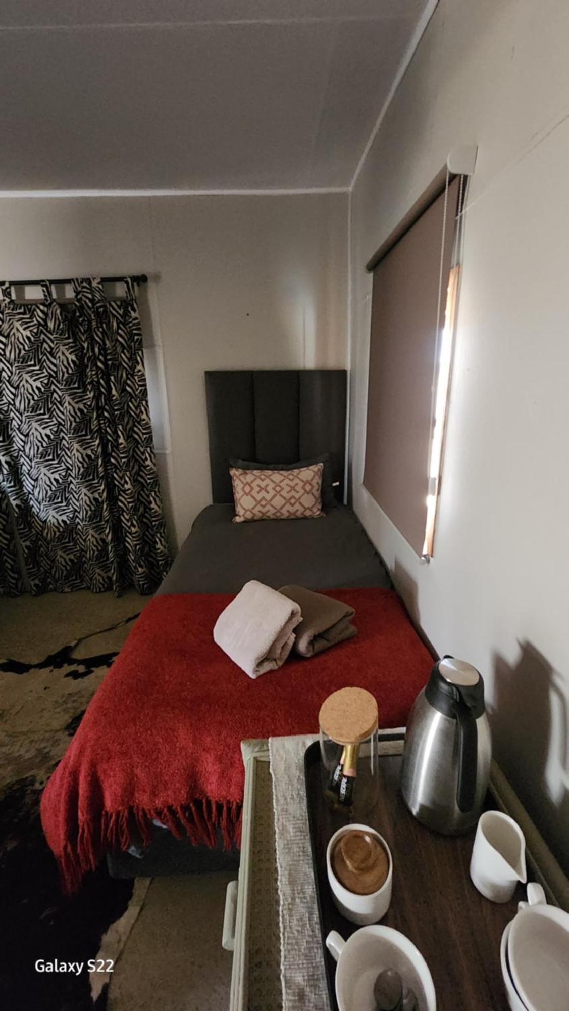 Zoutpanputs Game Lodge Askham Номер фото